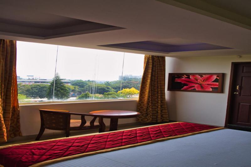 Business Inn Kammasandra 外观 照片